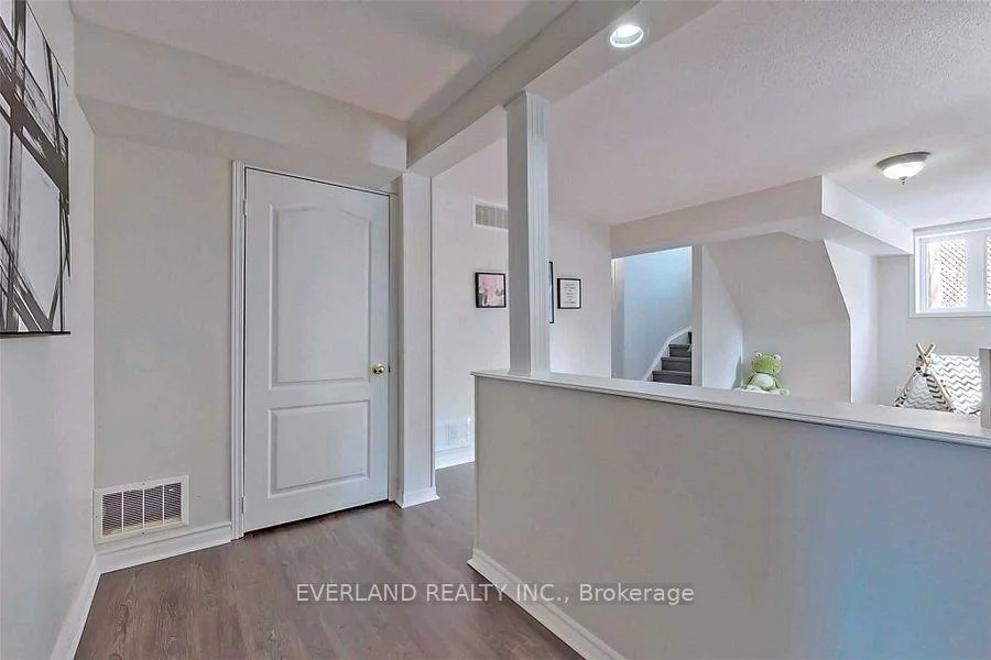 19, Cliveden PI, Berczy, Markham