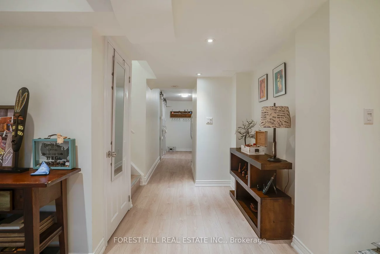 45, Royal Crown, Greensborough, Markham
