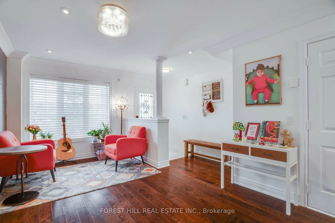 45, Royal Crown, Greensborough, Markham