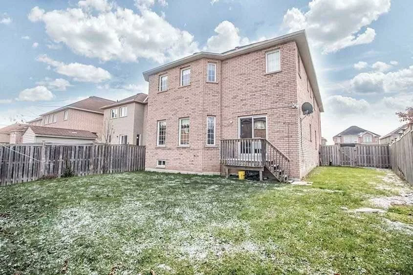 45, Walford, Middlefield, Markham