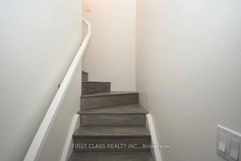35, Hubner, Berczy, Markham