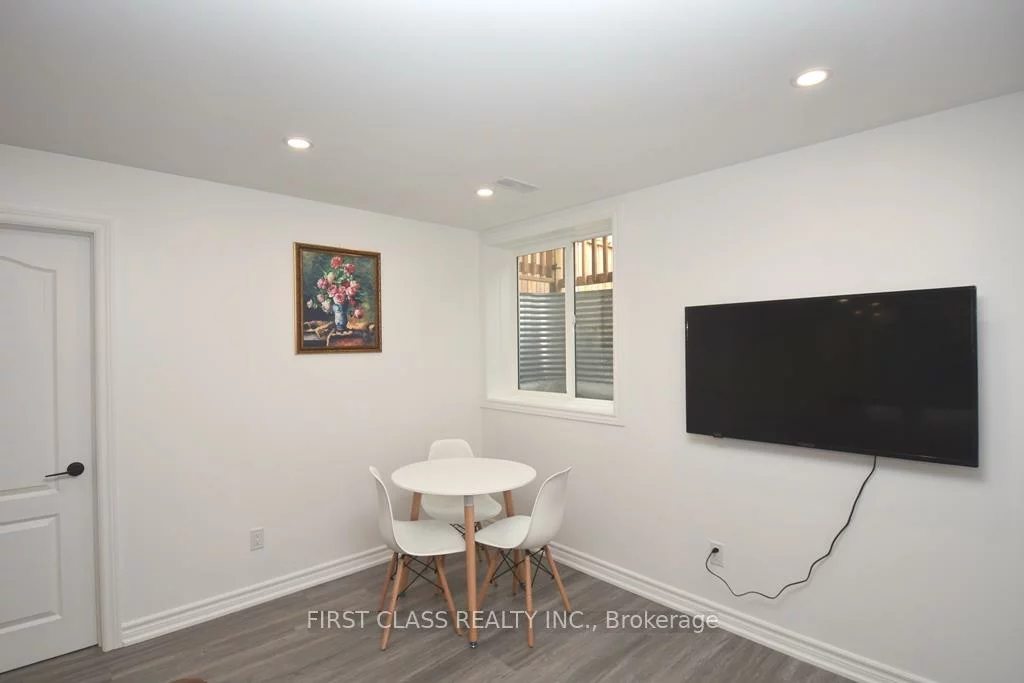 35, Hubner, Berczy, Markham