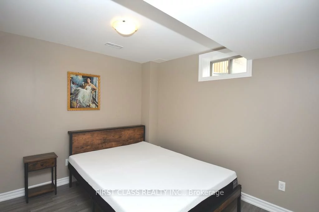 35, Hubner, Berczy, Markham