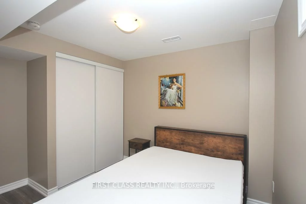 35, Hubner, Berczy, Markham