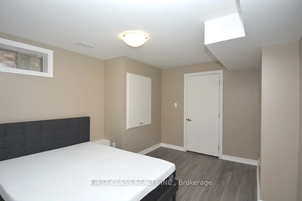35, Hubner, Berczy, Markham