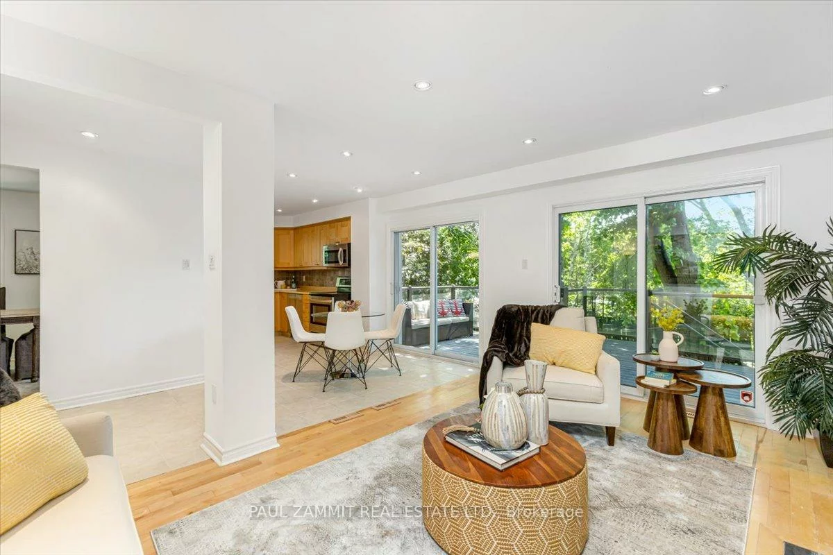 70, Braeburn, Aileen-Willowbrook, Markham