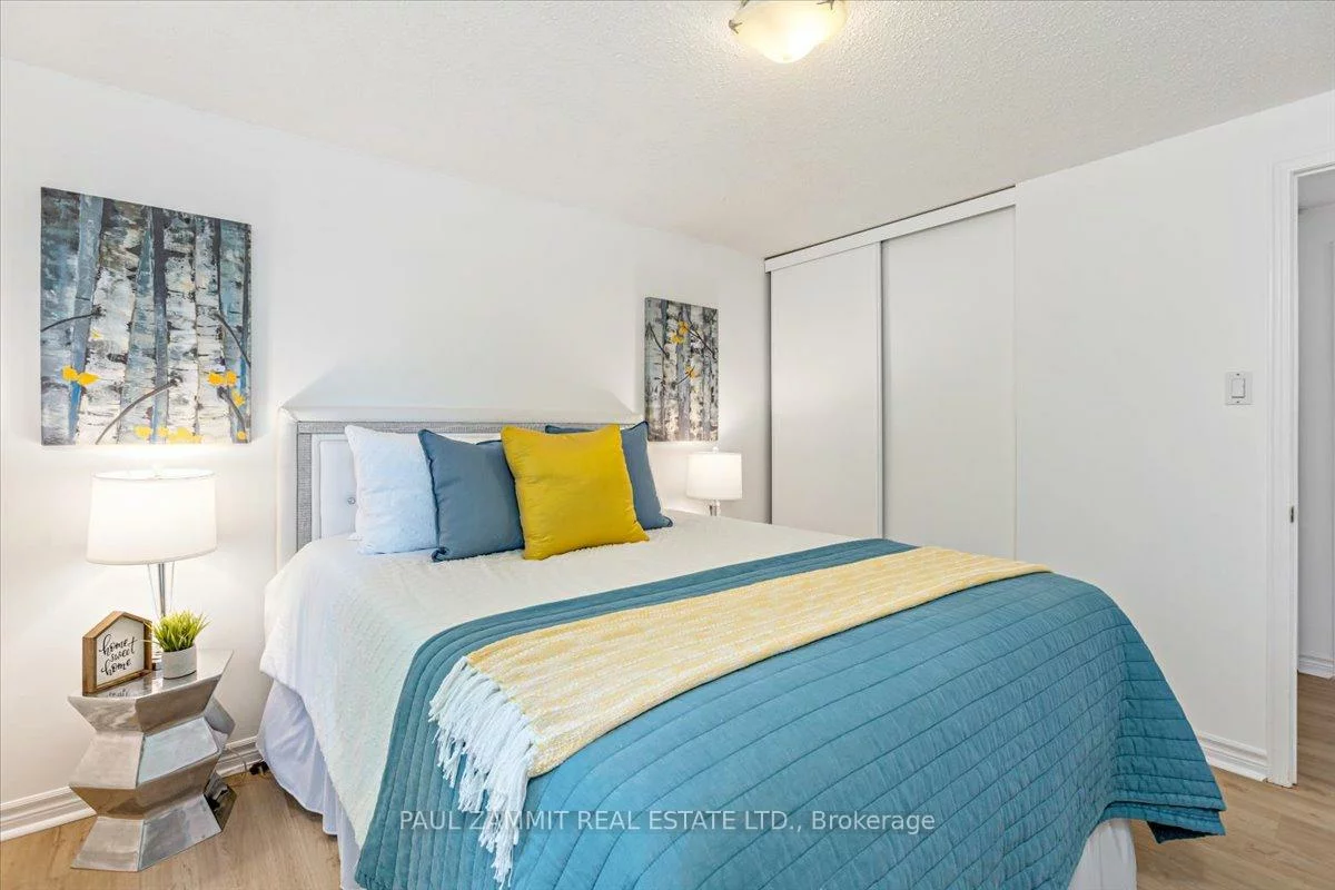 70, Braeburn, Aileen-Willowbrook, Markham