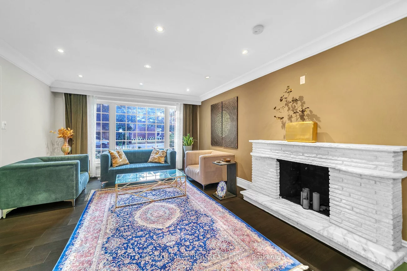 9, Elspeth, Grandview, Markham