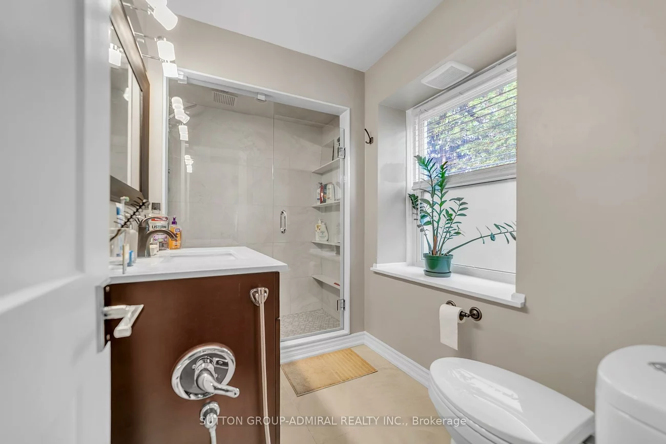 9, Elspeth, Grandview, Markham
