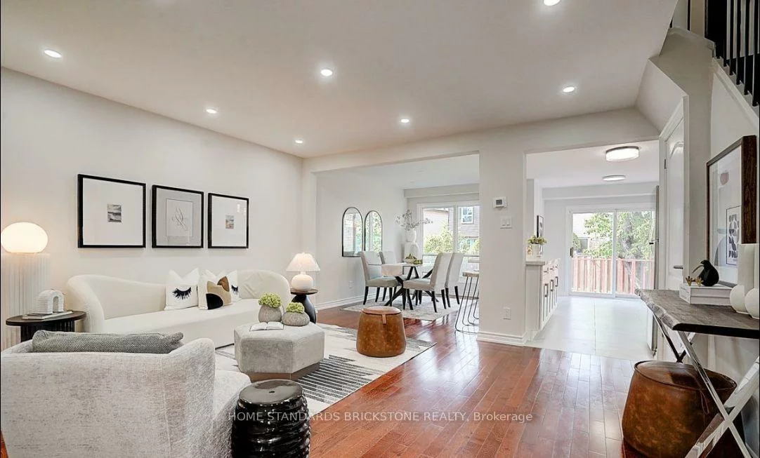24, Barrington, Milliken Mills West, Markham