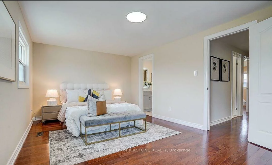 24, Barrington, Milliken Mills West, Markham