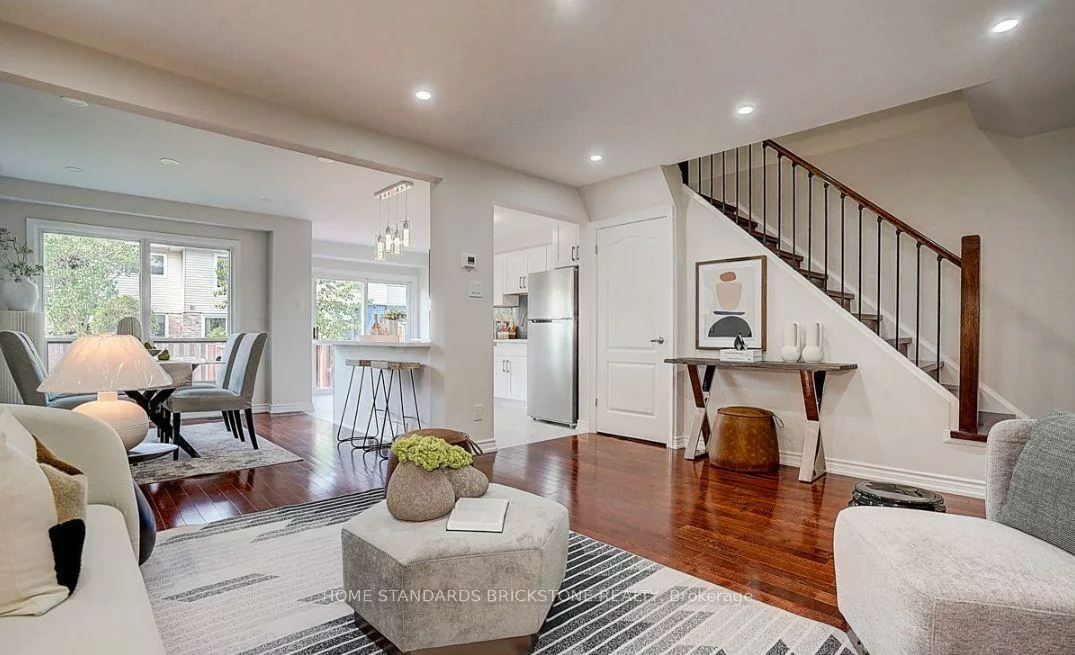 24, Barrington, Milliken Mills West, Markham