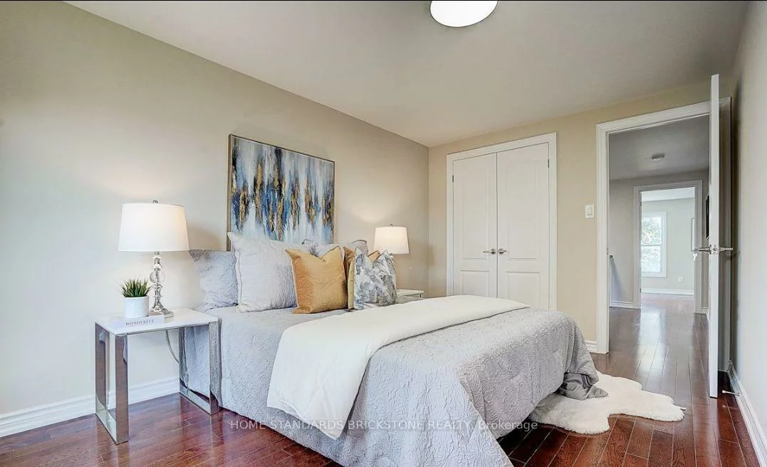 24, Barrington, Milliken Mills West, Markham