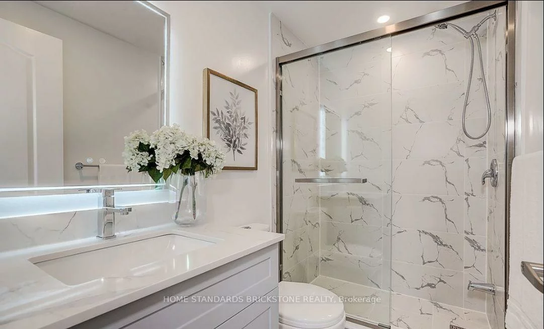 24, Barrington, Milliken Mills West, Markham