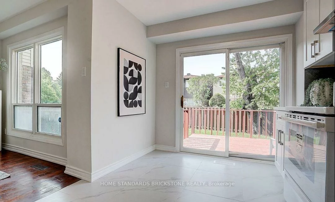 24, Barrington, Milliken Mills West, Markham