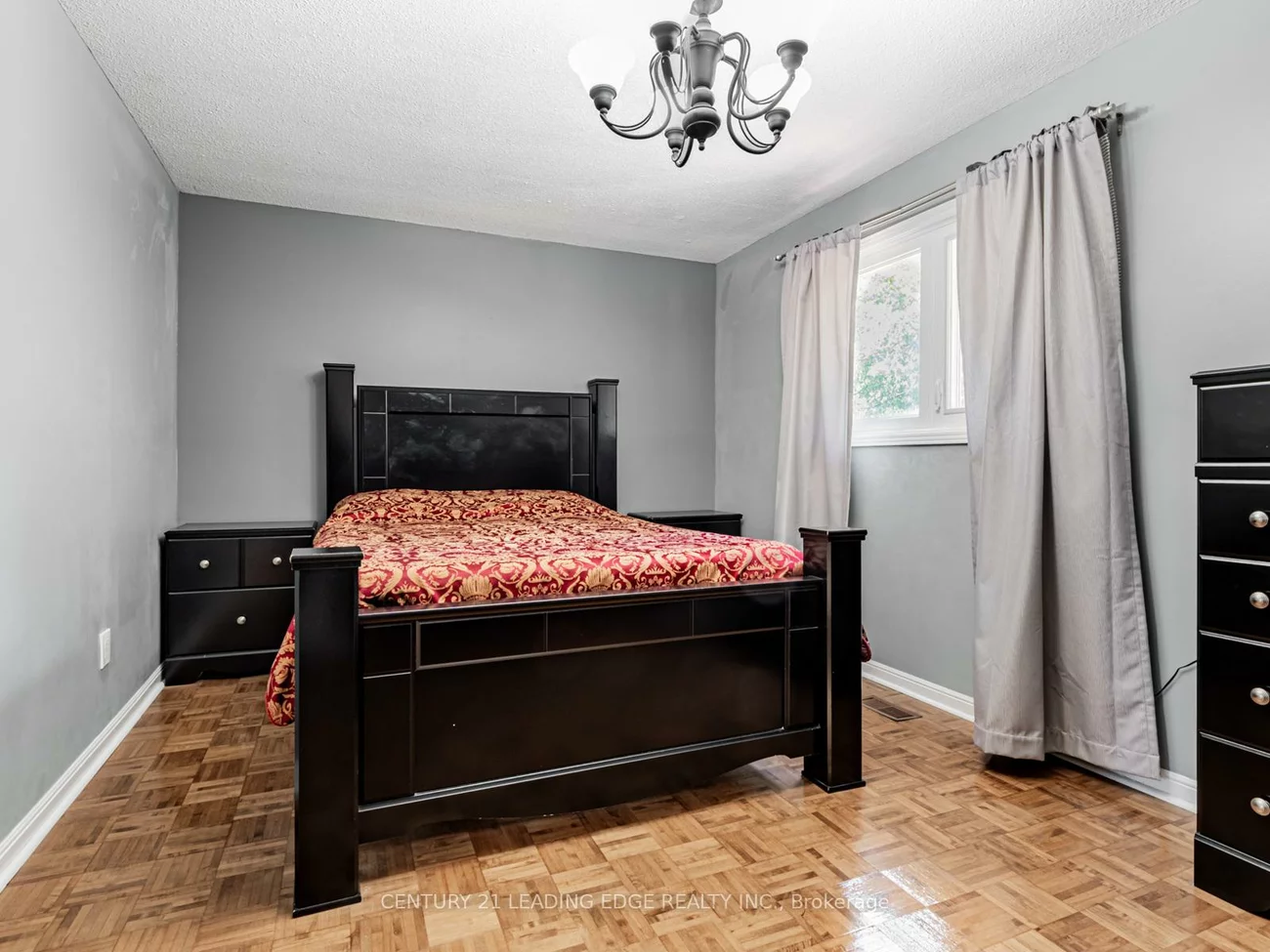113, Major Buttons, Sherwood-Amberglen, Markham