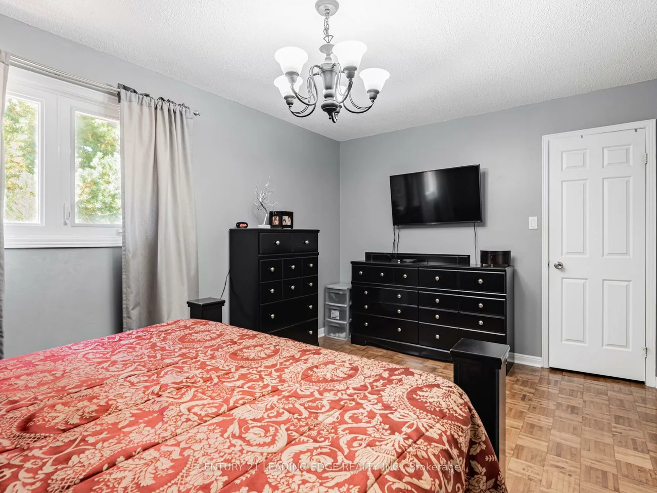 113, Major Buttons, Sherwood-Amberglen, Markham