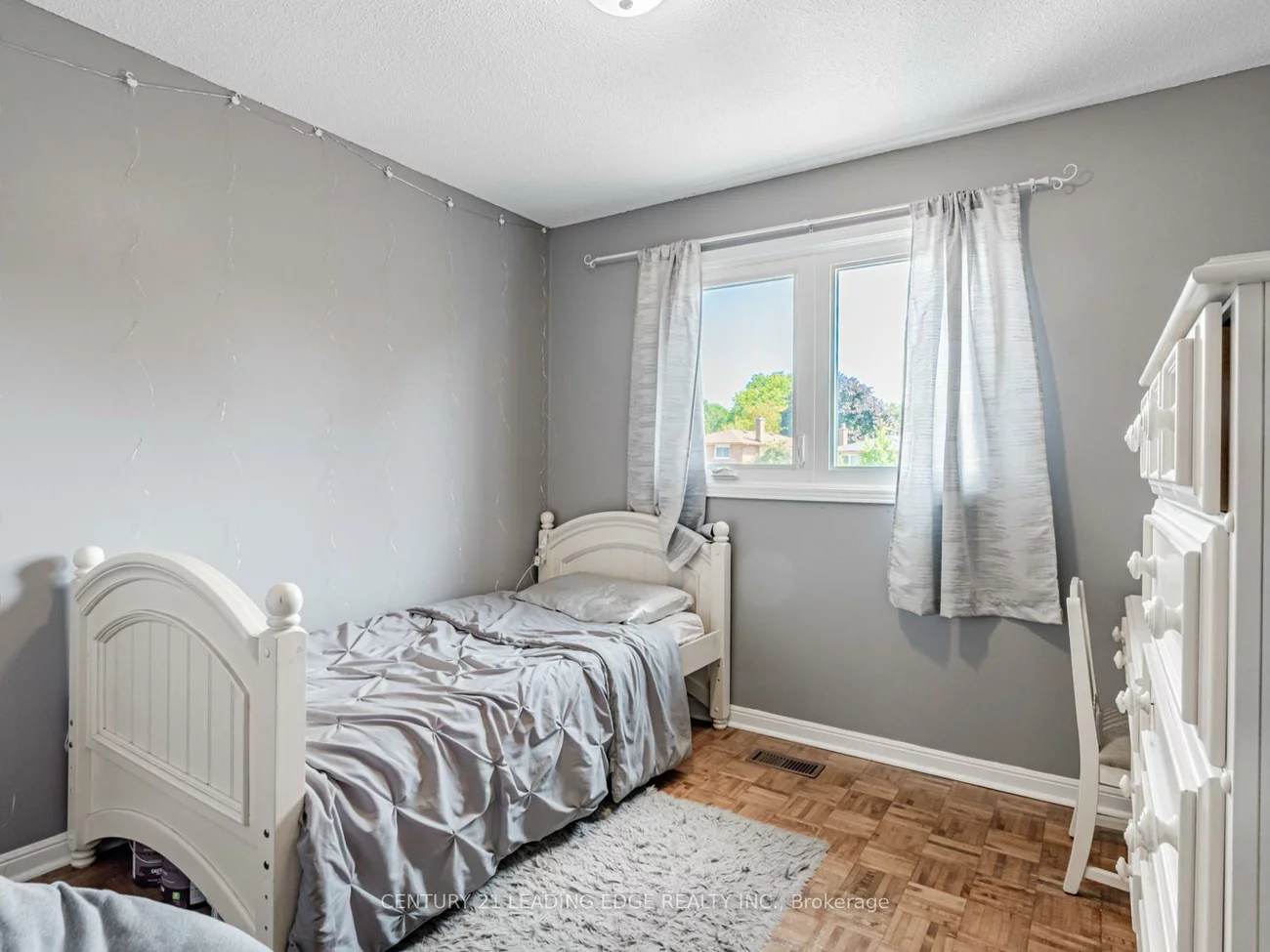 113, Major Buttons, Sherwood-Amberglen, Markham