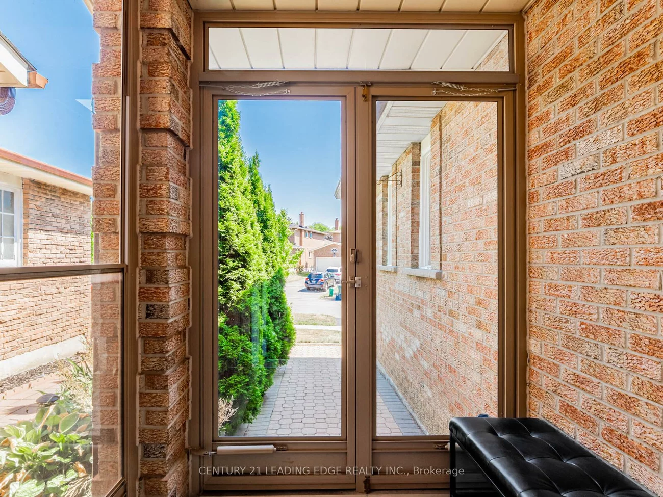 113, Major Buttons, Sherwood-Amberglen, Markham