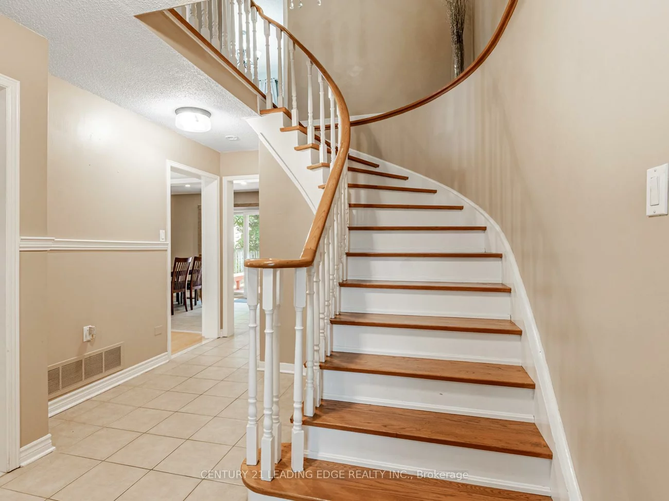 113, Major Buttons, Sherwood-Amberglen, Markham