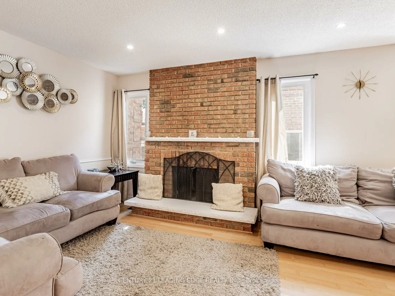113, Major Buttons, Sherwood-Amberglen, Markham