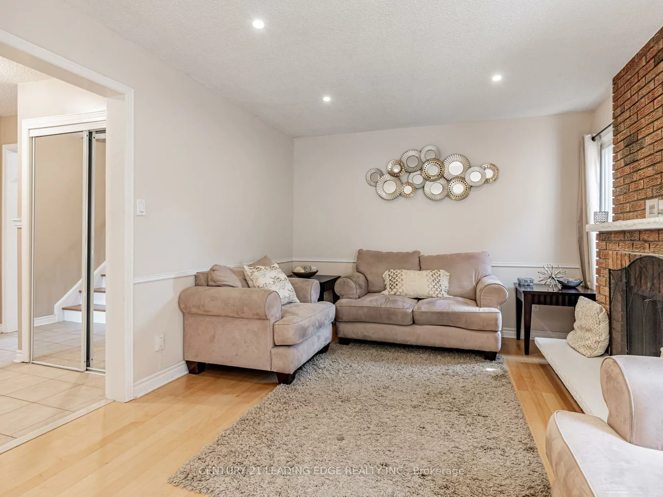 113, Major Buttons, Sherwood-Amberglen, Markham