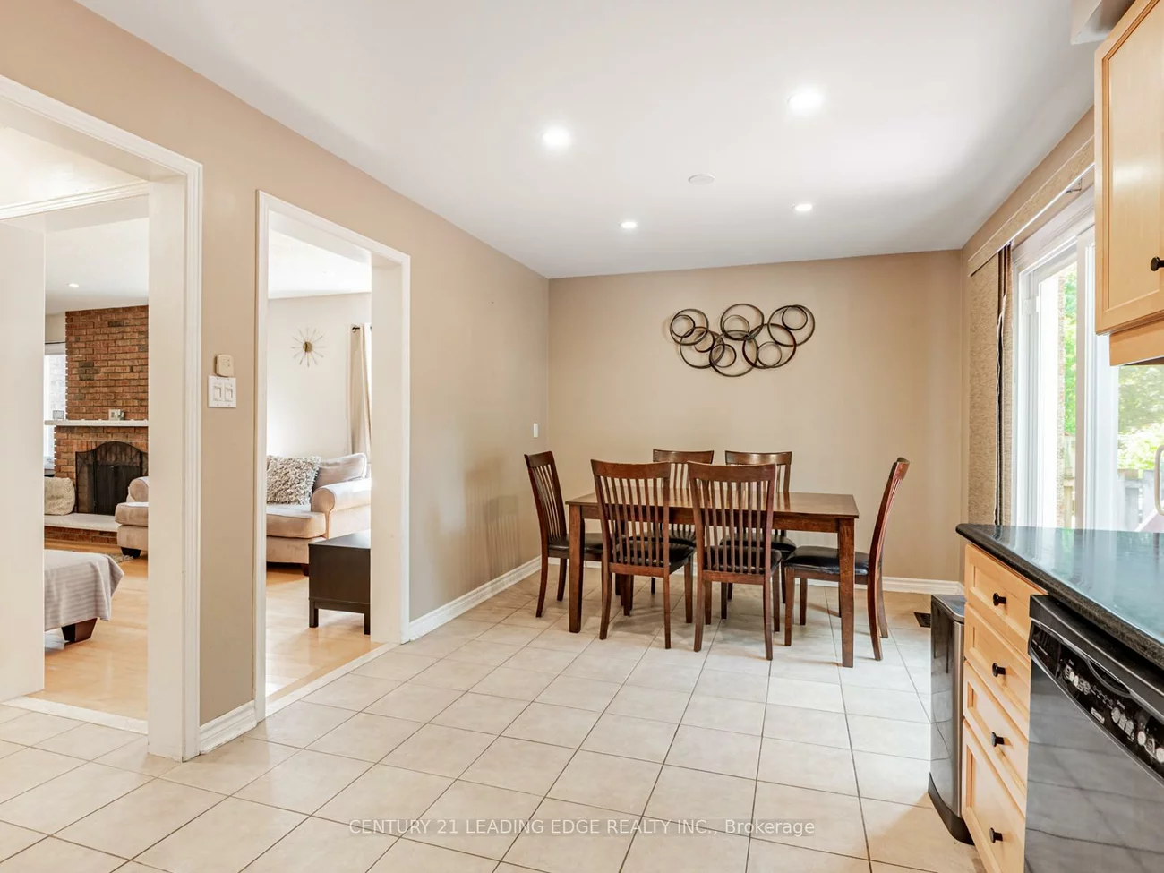 113, Major Buttons, Sherwood-Amberglen, Markham