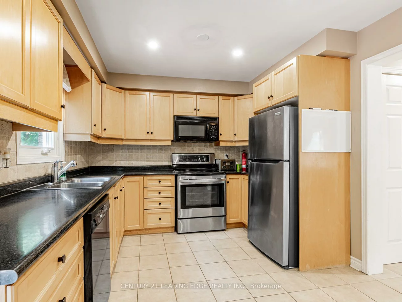 113, Major Buttons, Sherwood-Amberglen, Markham