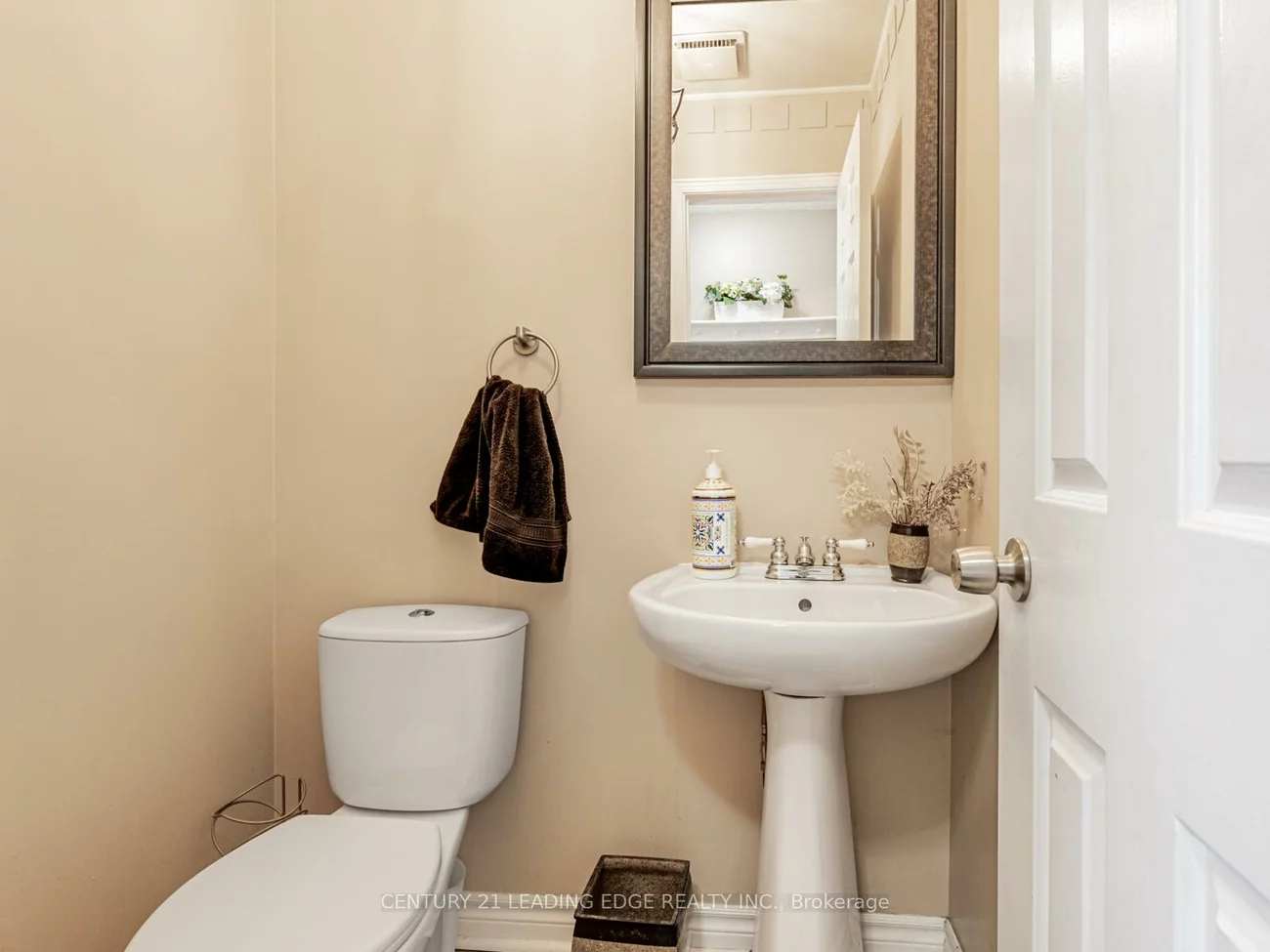 113, Major Buttons, Sherwood-Amberglen, Markham