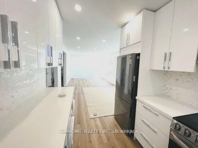 108, Steeles, Grandview, Markham