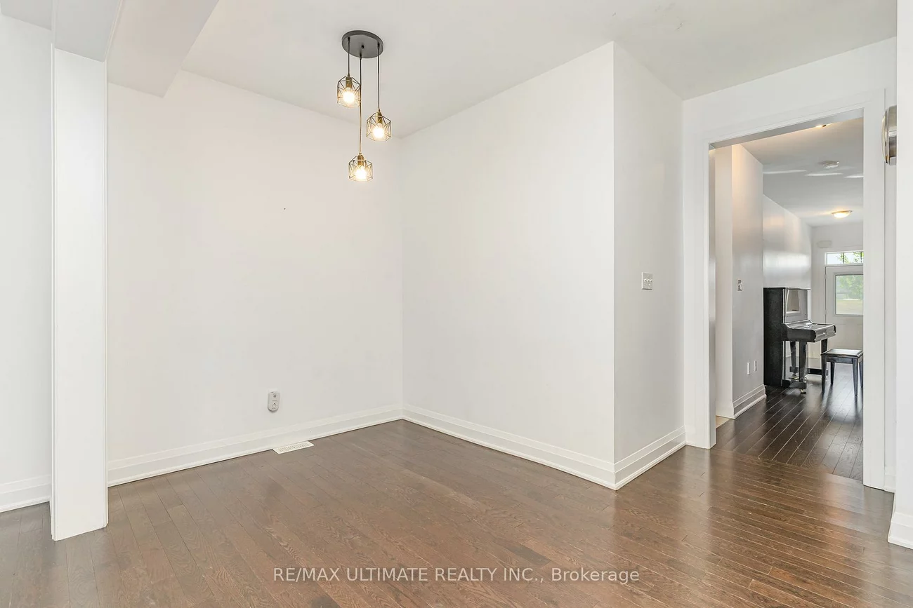92, Harbord, Berczy, Markham