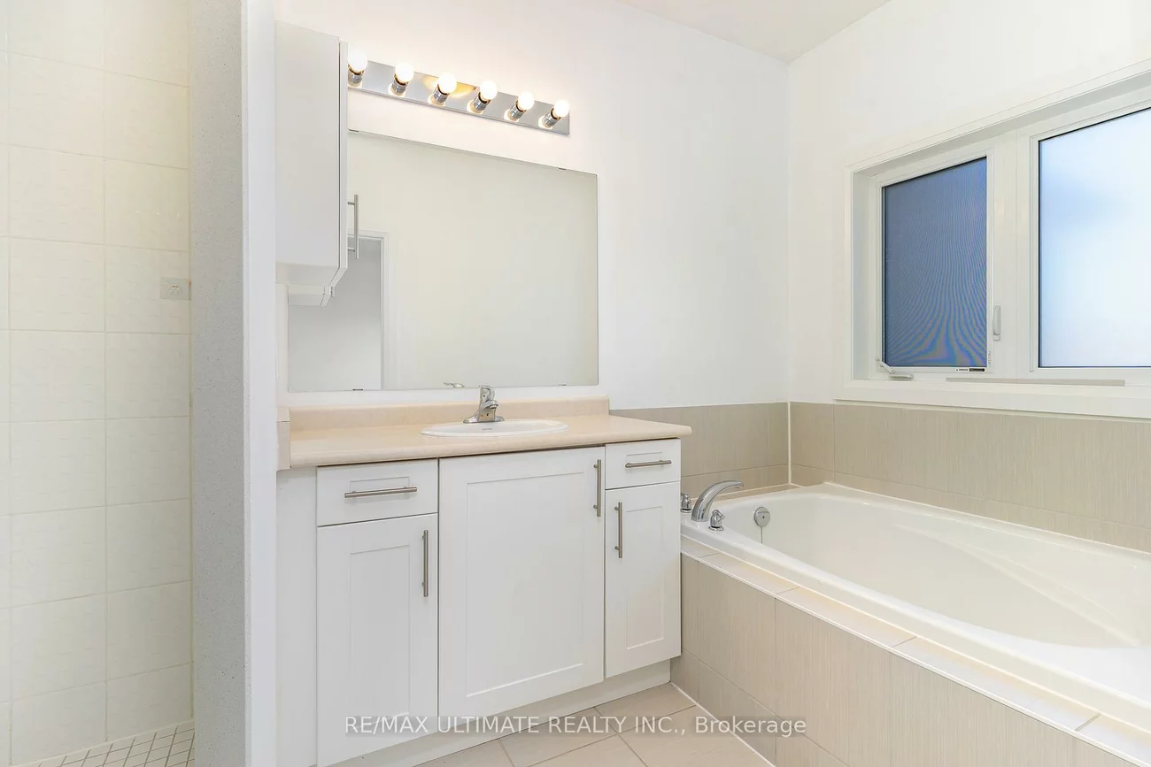 92, Harbord, Berczy, Markham