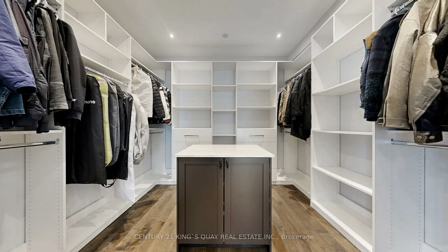 33, Oakford, Cachet, Markham