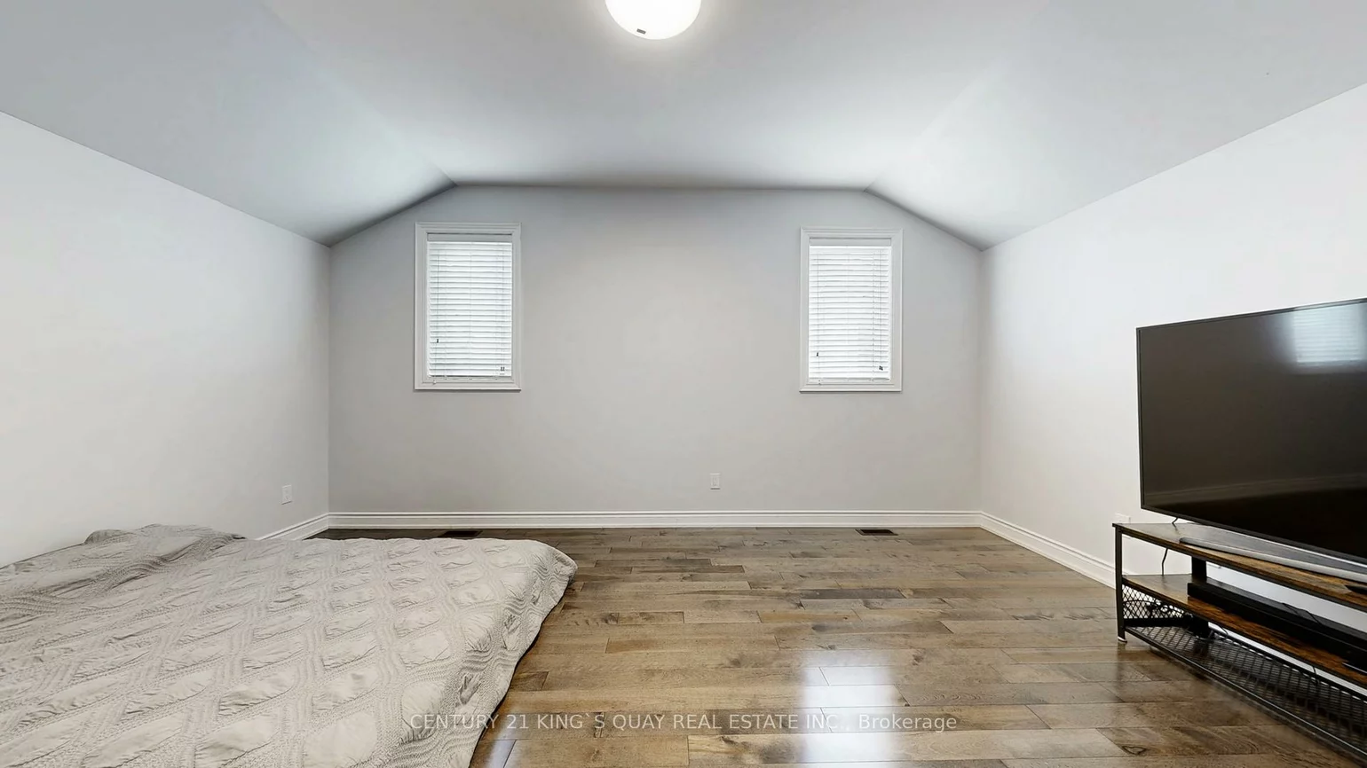 33, Oakford, Cachet, Markham