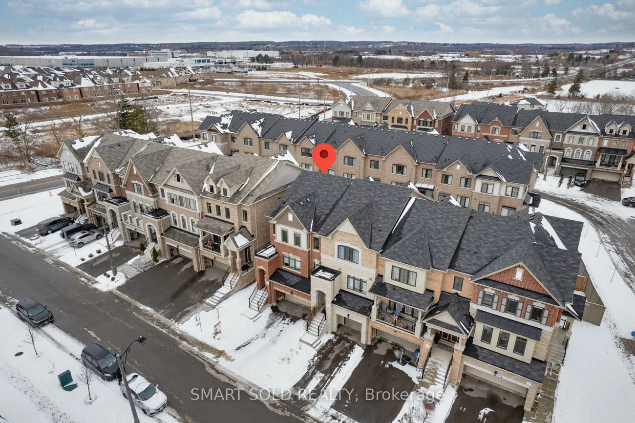 12, Fraleigh, Victoria Square, Markham
