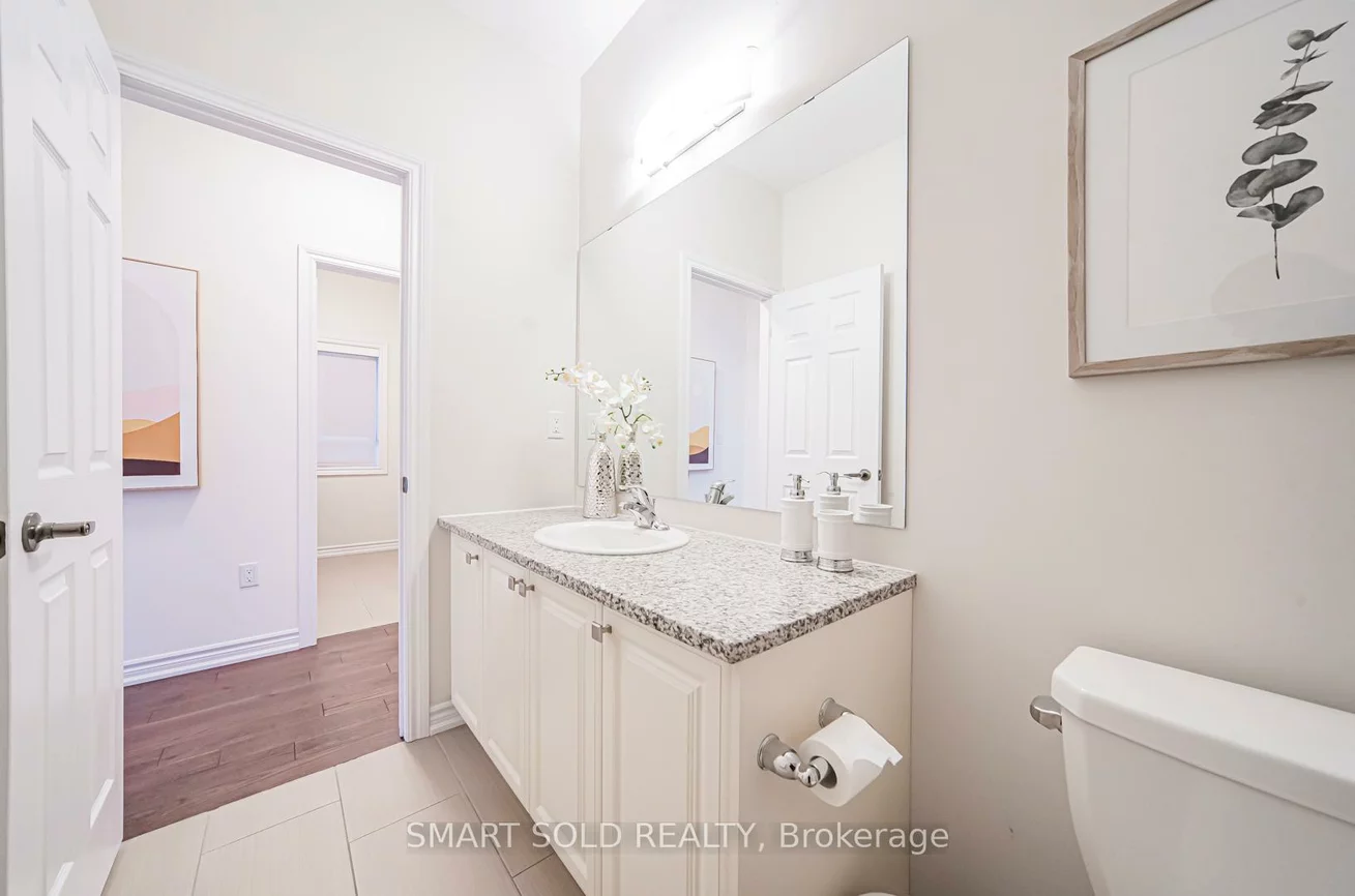12, Fraleigh, Victoria Square, Markham