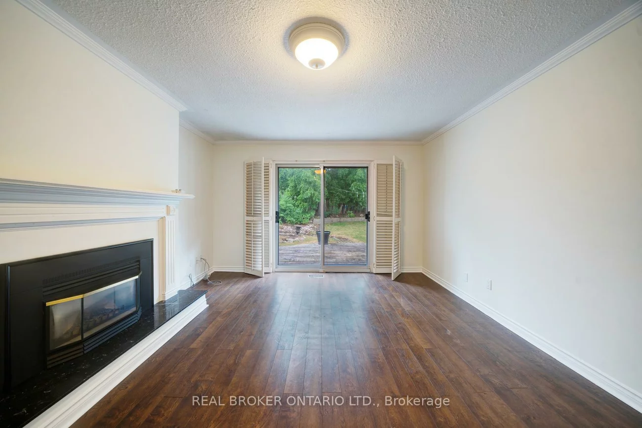 75, Oak Lea, Markham Village, Markham