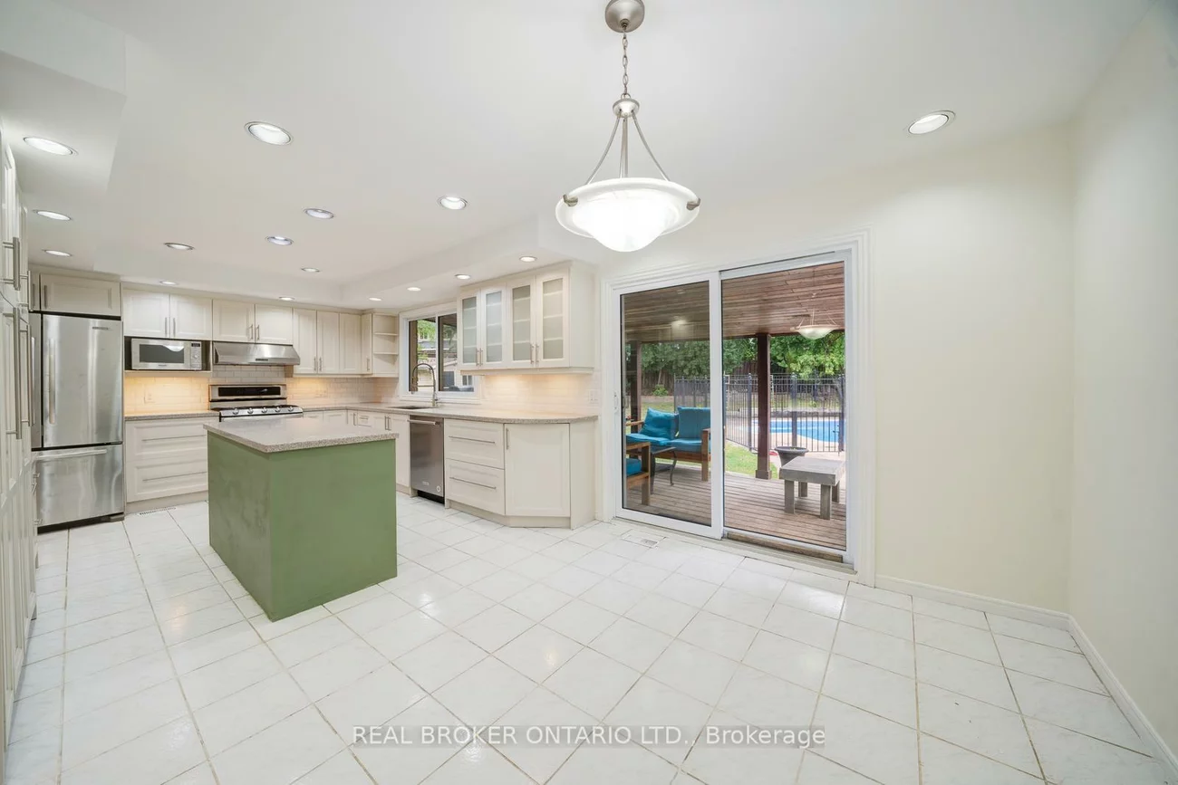 75, Oak Lea, Markham Village, Markham