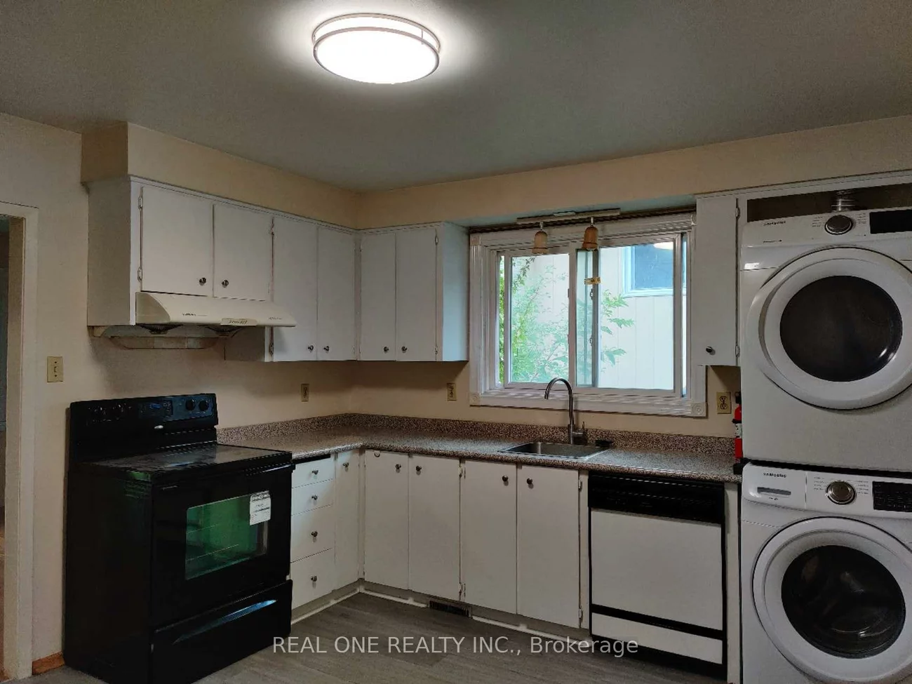 93, Southdale, Bullock, Markham