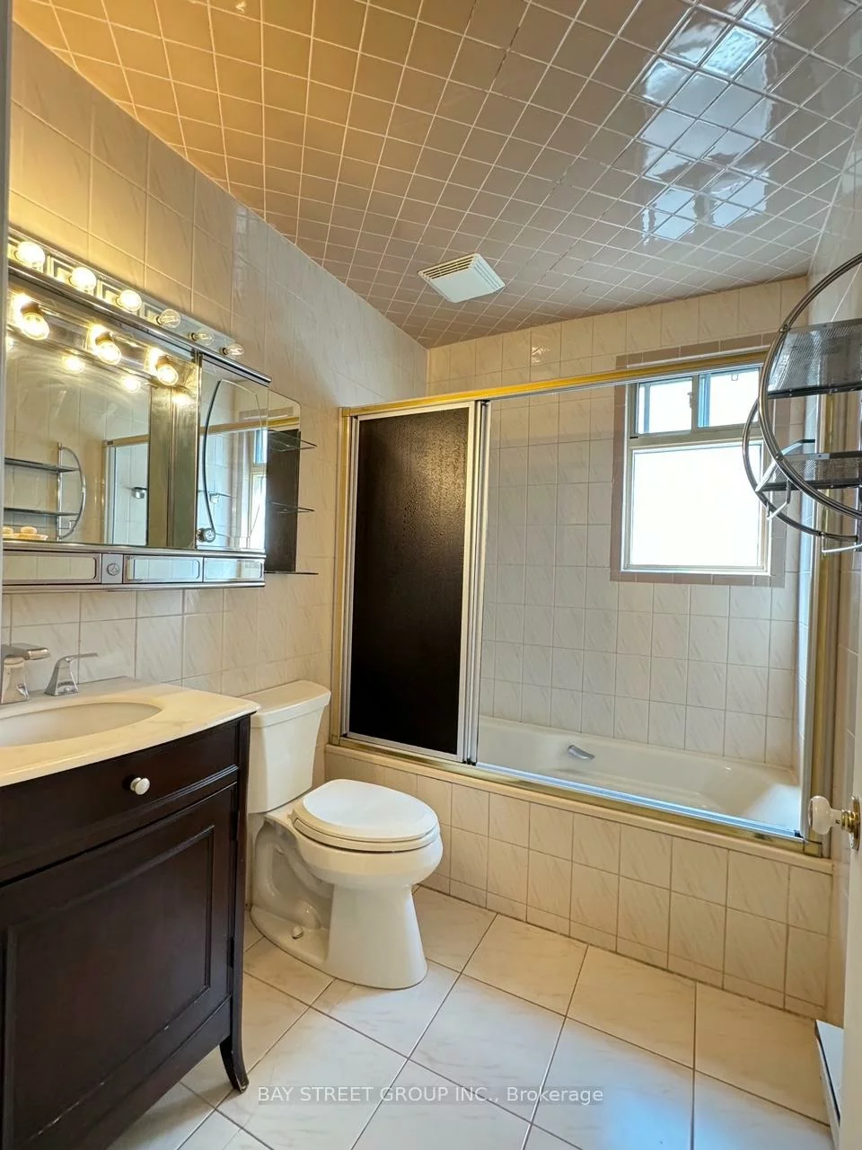 38, Woodward, Thornhill, Markham