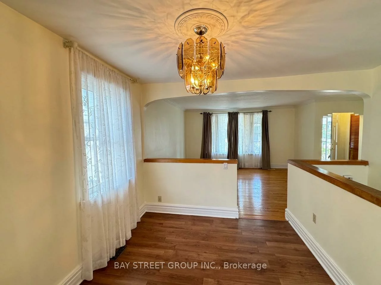 38, Woodward, Thornhill, Markham