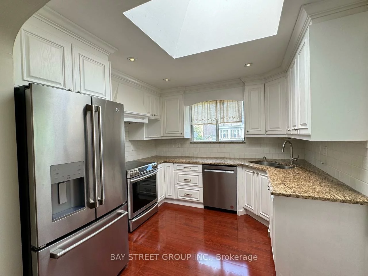 38, Woodward, Thornhill, Markham