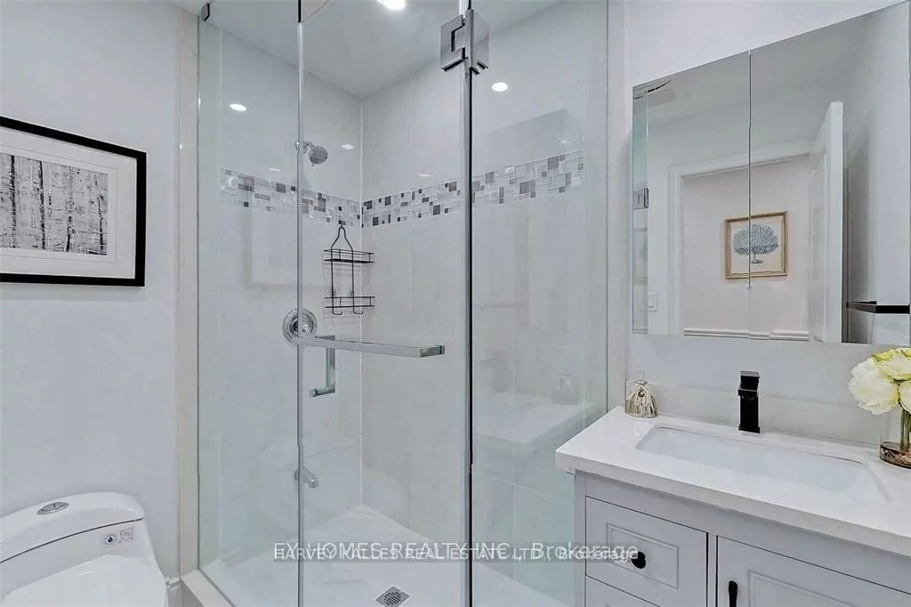 59, Hemingway, Unionville, Markham