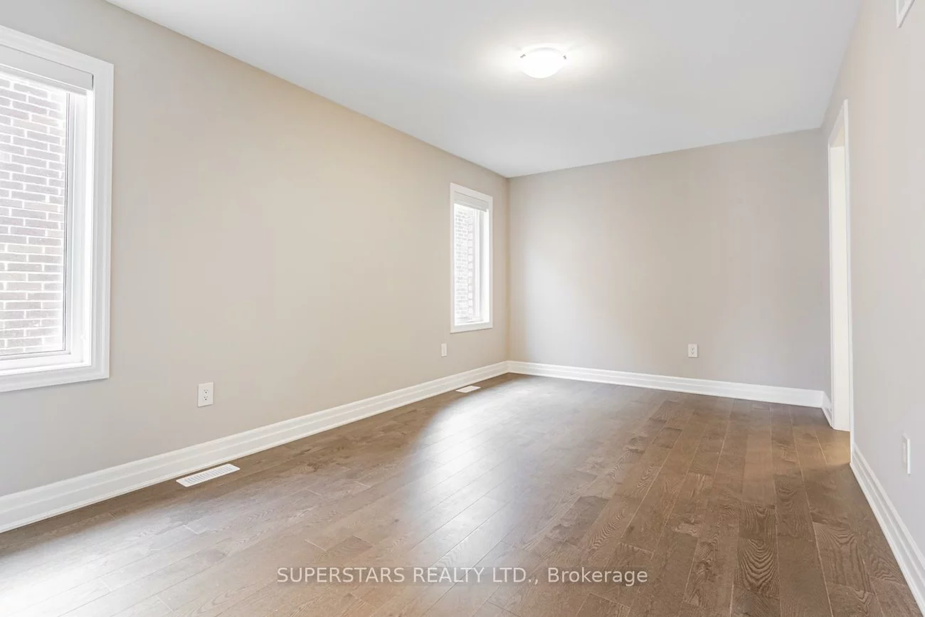 19, Avani, Victoria Square, Markham