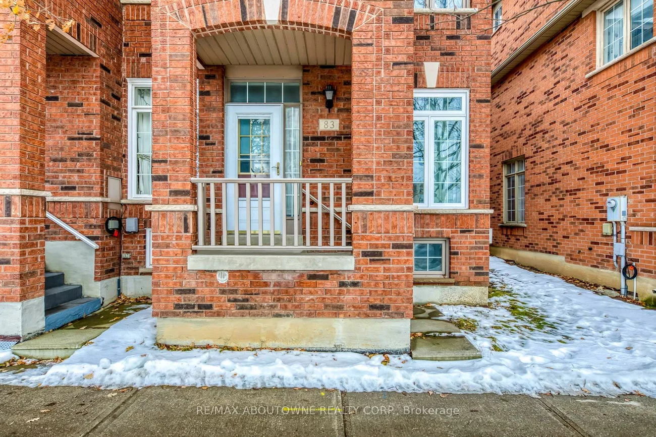 83, Bur Oak, Berczy, Markham
