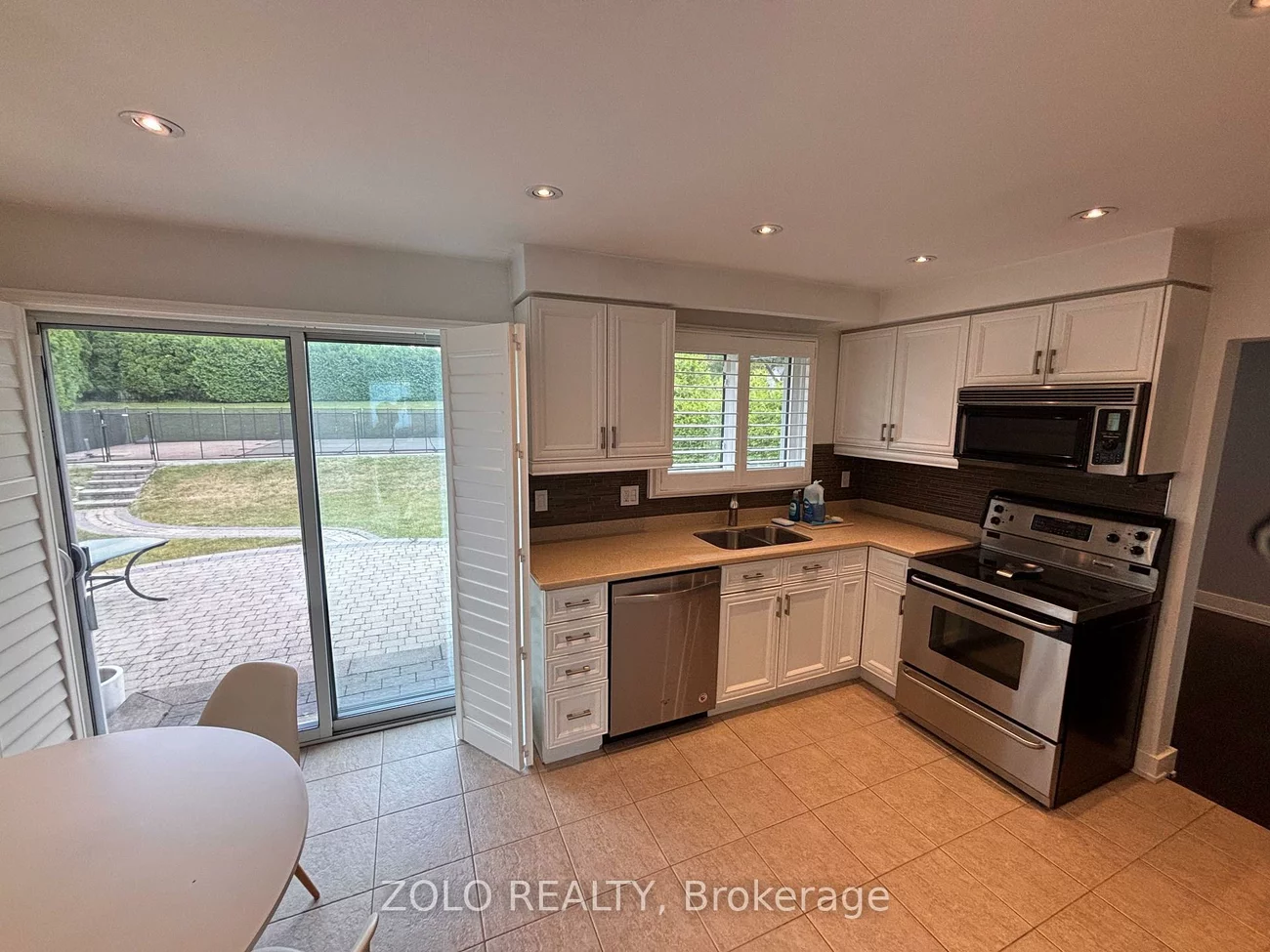 74, Ladyslipper, Bayview Glen, Markham