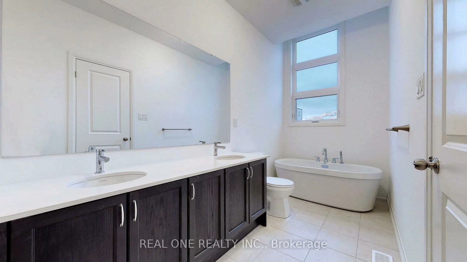 125, Markland, Cachet, Markham