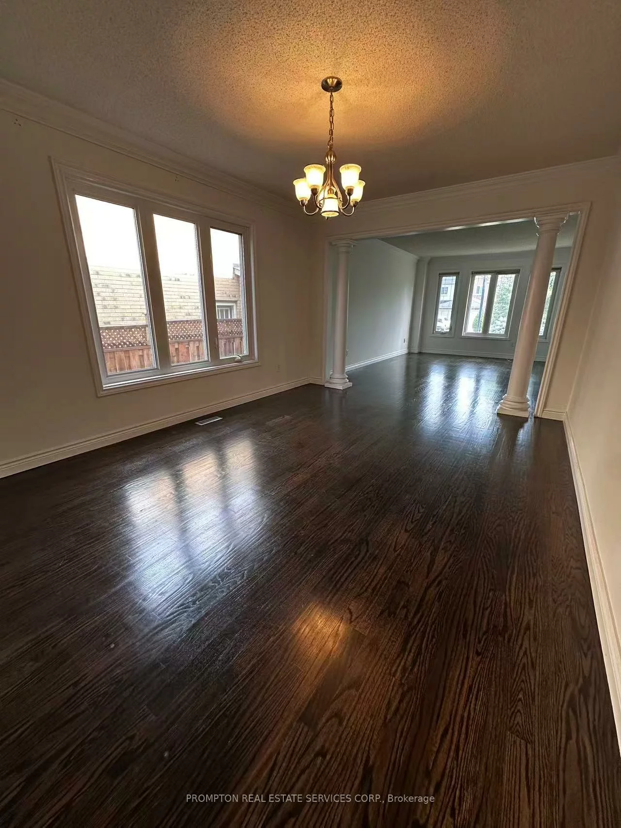 32, Charrington, Unionville, Markham