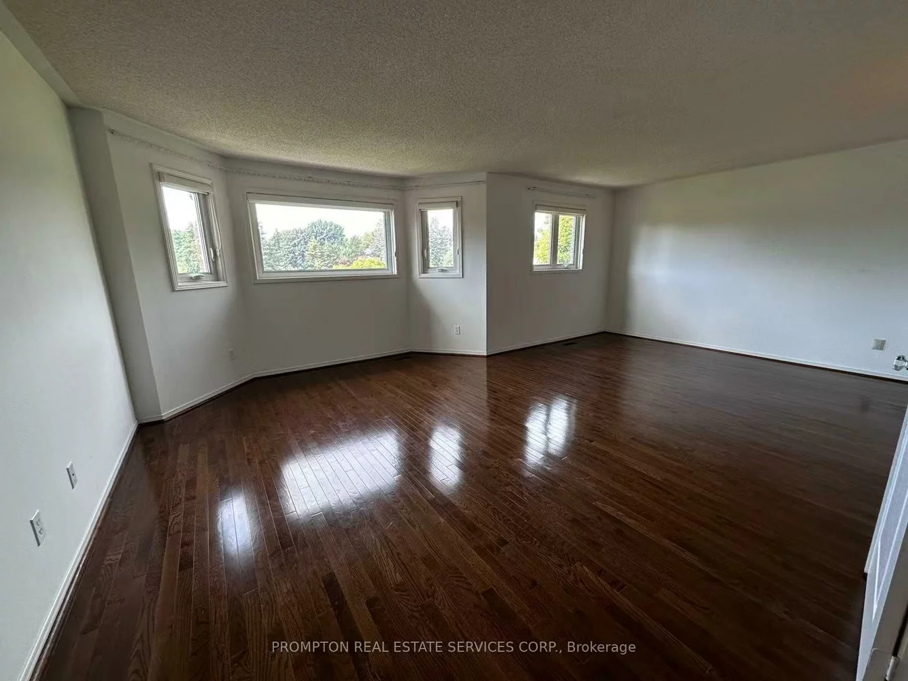 32, Charrington, Unionville, Markham