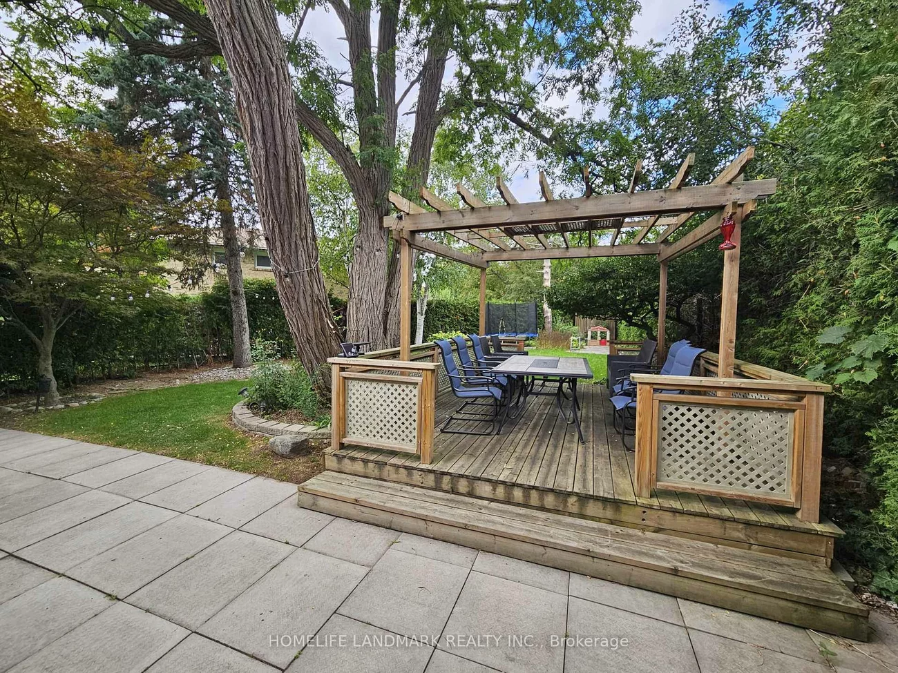 74, Julia, Thornhill, Markham